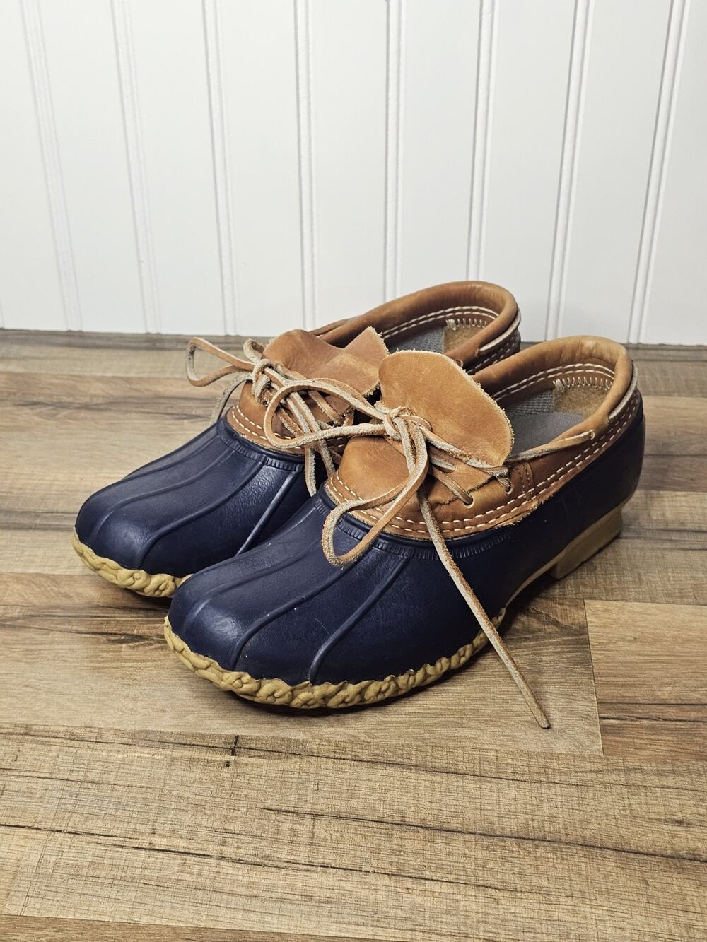 L.L Bean Slip On Duck‎ Boots Women's Size 7 N Waterproof Made in USA Low